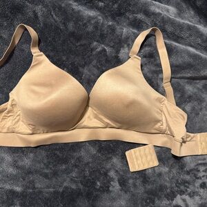 Kindred Bravely Tan Minimalist Hands-Free Pumping & Nursing Bra
